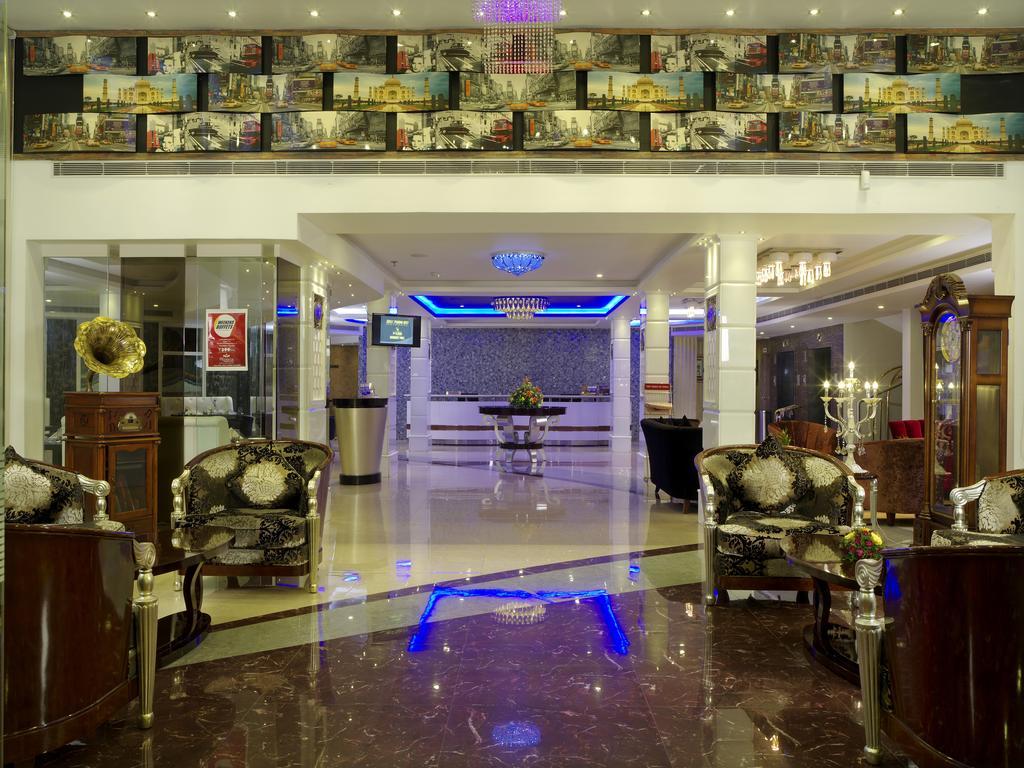 Отель The Pgs Vedanta Коччи Экстерьер фото